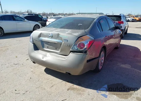 2011 Nissan Altima 2.5 S z USA, uszkodzony, nr VIN 1N4AL2AP9BN506473